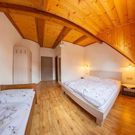 Pension & Restaurant U Konske Drahy Holkov Velesin Экстерьер фото