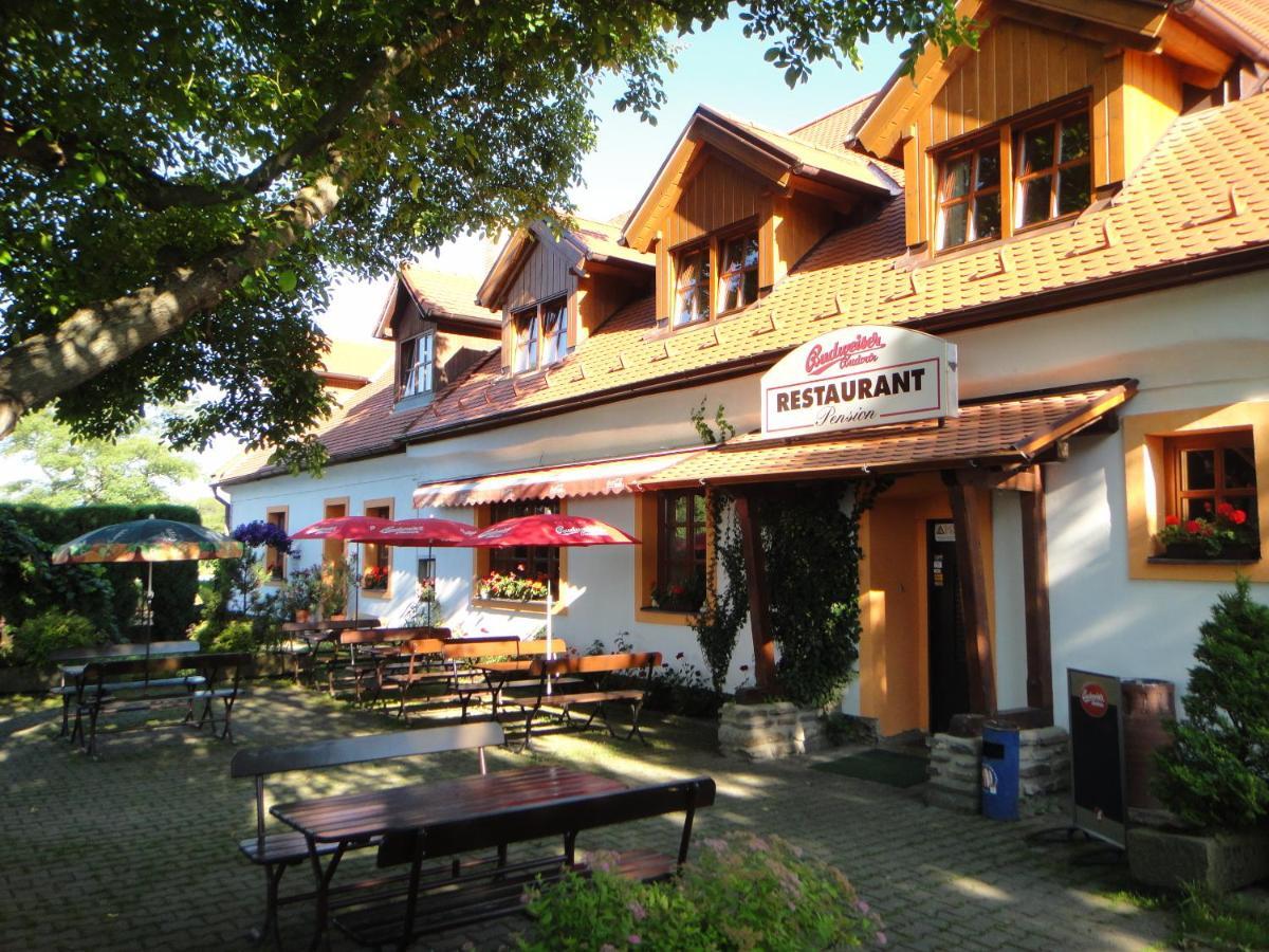 Pension & Restaurant U Konske Drahy Holkov Velesin Экстерьер фото