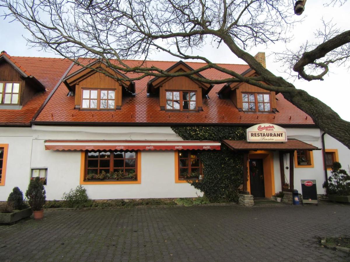 Pension & Restaurant U Konske Drahy Holkov Velesin Экстерьер фото